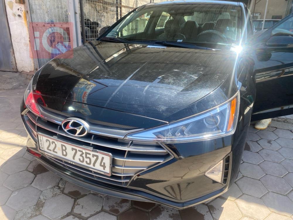 هیوندای ئەلەنترا